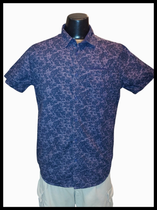 Company Eighty One Other - Company 81 Short-Sleeve Blue Button-Up Shirt Large